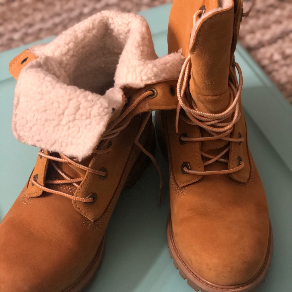 TIMBERLAND BOOTS (waterproof)